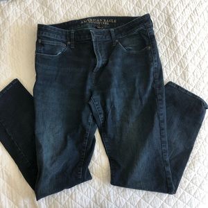 Men’s jeans.
